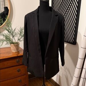 Zenana Outfitters Black 3/4 rolled sleeve blazer medium